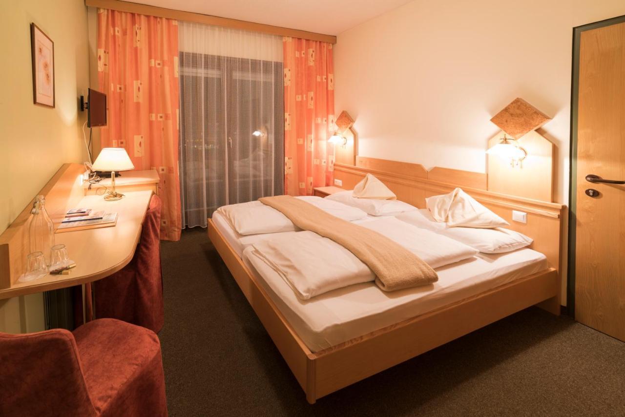 Hotel Vital บาด บลายแบร์ก ภายนอก รูปภาพ